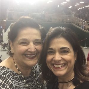 Meet your Posher, Linda